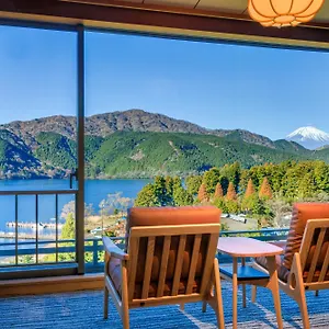 **** Ryokan Ryuguden Japon