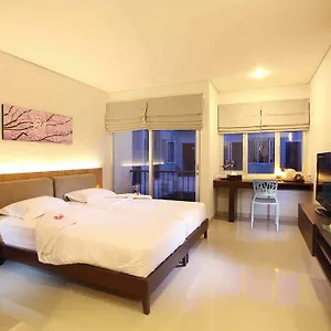 https://mi-casa-residence-seminyak.hotelsseminyak.net